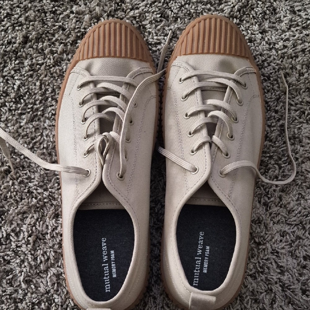 Leese Textile Upper Sneaker in Neutral Beige